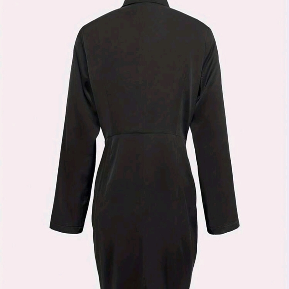 (REDUCED) Black Button-Up Shirt with Bow Detail - Picture 3 of 3